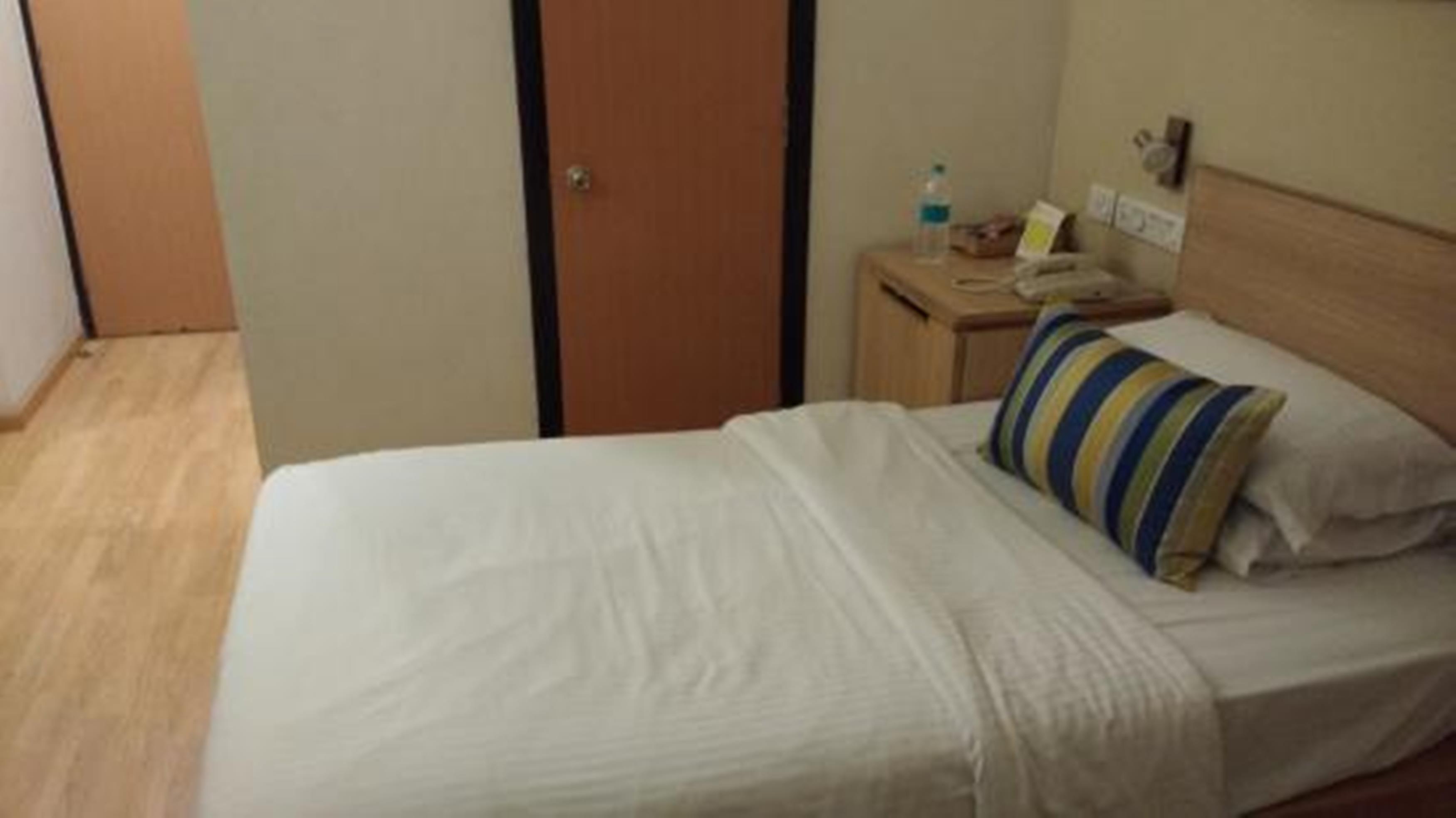 Lemon Tree Hotel, Udyog Vihar, Gurugram Гургаон Екстериор снимка